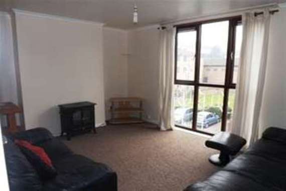 2 Bedroom Maisonette